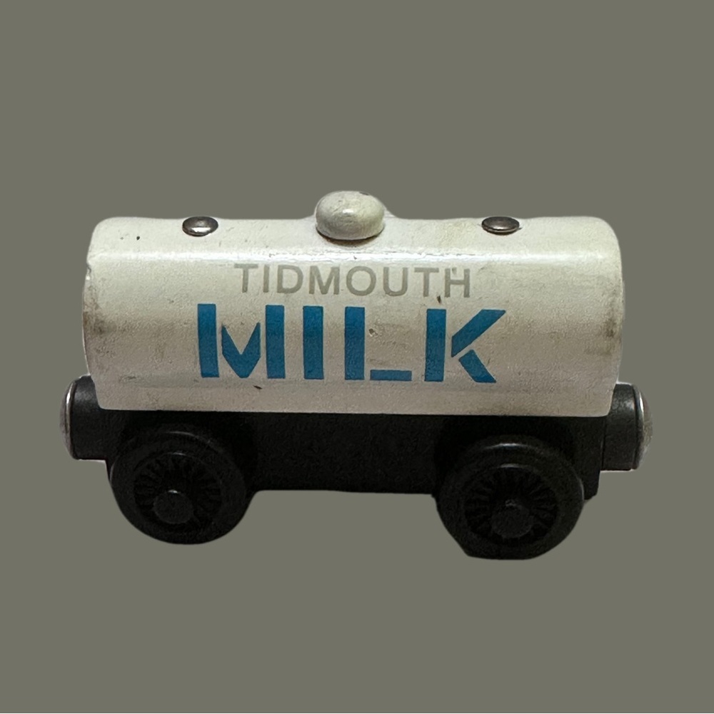 Thomas & Friends Railway wooden Tidmouth Milk Tanker Toy 1997